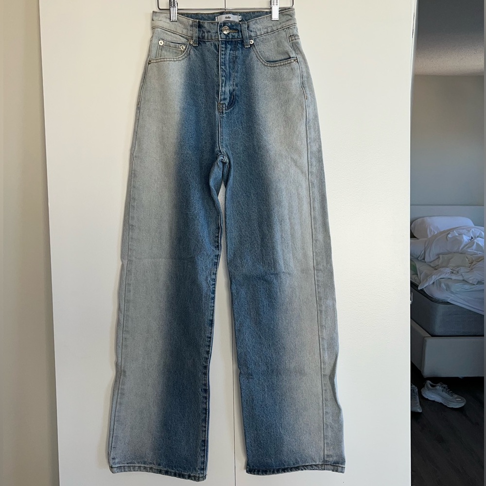 Adika “Brooklyn” Semi Washed Wide Leg Ombre Light to Dark Wash Jeans